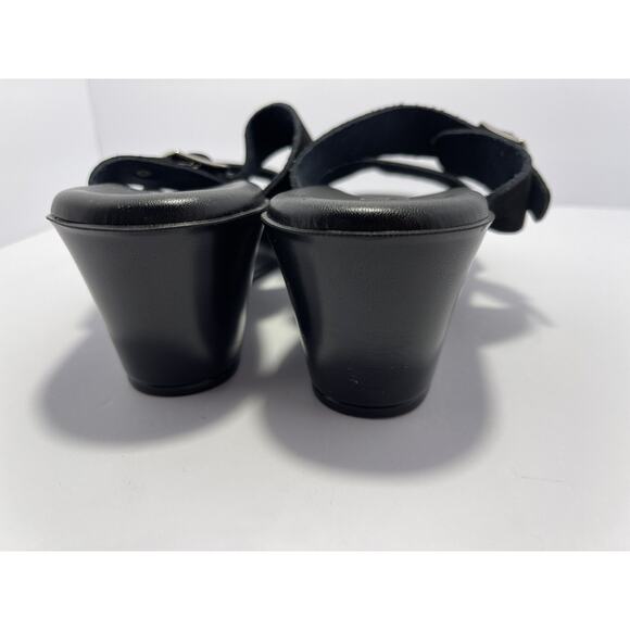 Italian Shoemakers Quincie Wedge Slip On Sandals Black Silver Buckle Size 9 - Picture 7 of 9